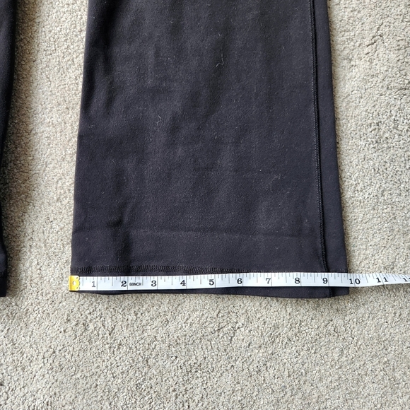 Lululemon Groove Pants Flare Leg Leggings Tights Sweats Size 10 Black - Picture 7 of 11